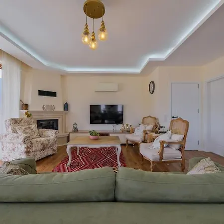 Modern, Havuzlu Lux فيلة
