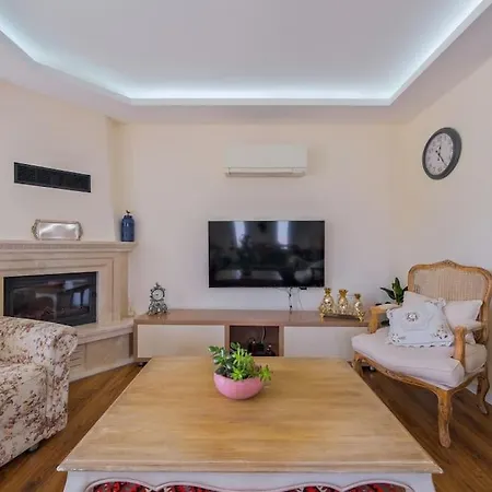 Modern, Havuzlu Lux Vila