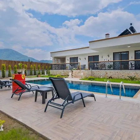 Modern, Havuzlu Lux Vila Fethiye
